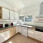 Casa 7 Pins Semesterbostad *